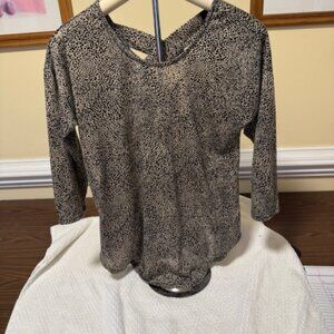 Bobeau Snakeskin Print Top | Strappy Crisscross Back Detail | Gray EUC [S]